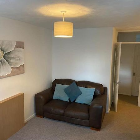 One Bedroom Ground Floor Flat Central Chichester Eksteriør bilde