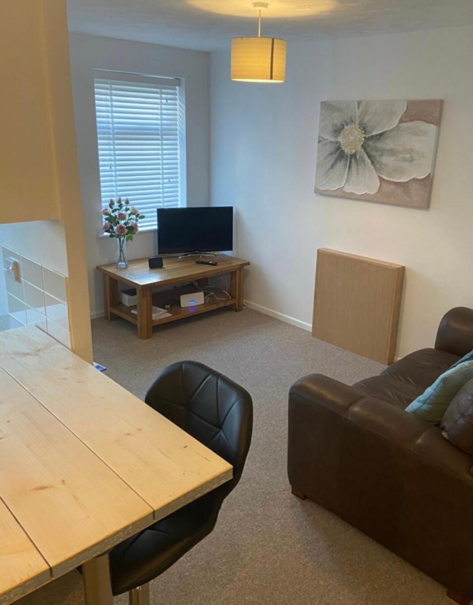 One Bedroom Ground Floor Flat Central Chichester Eksteriør bilde