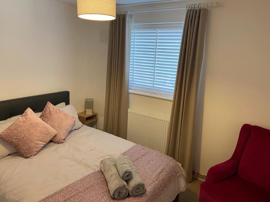 One Bedroom Ground Floor Flat Central Chichester Eksteriør bilde